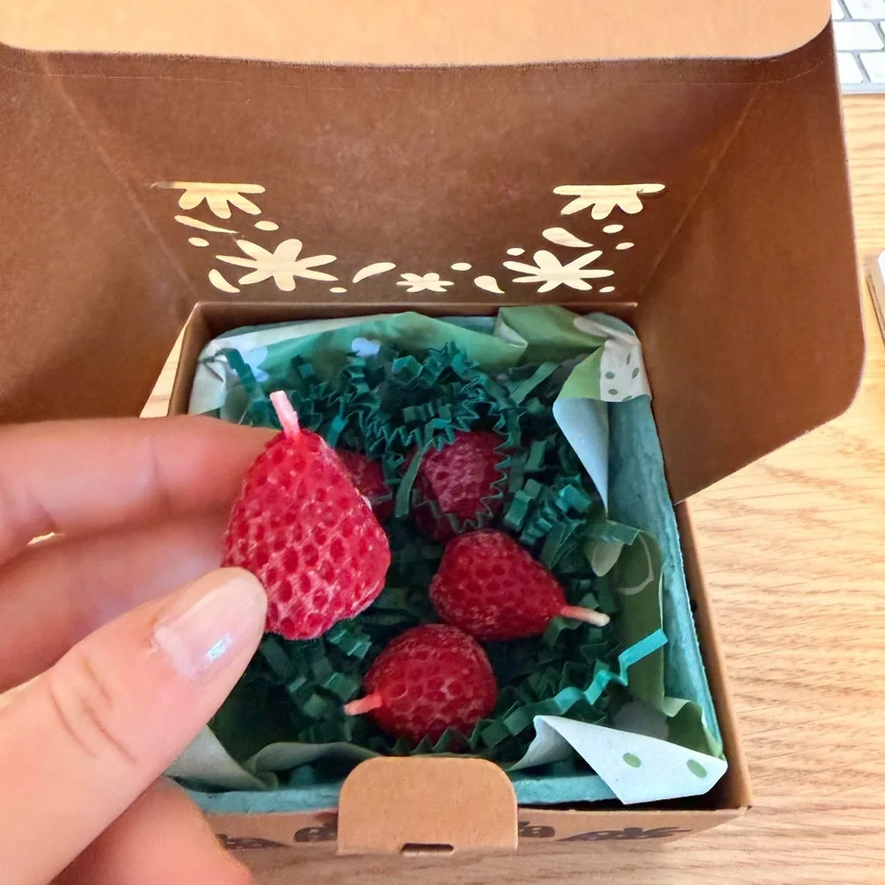 Cute Strawberry Birthday Candles - 5 Count
